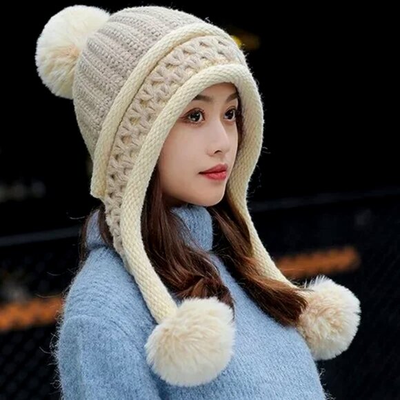 Beige Pompom Cable Knit Peruvian • Beanie - Picture 3 of 5